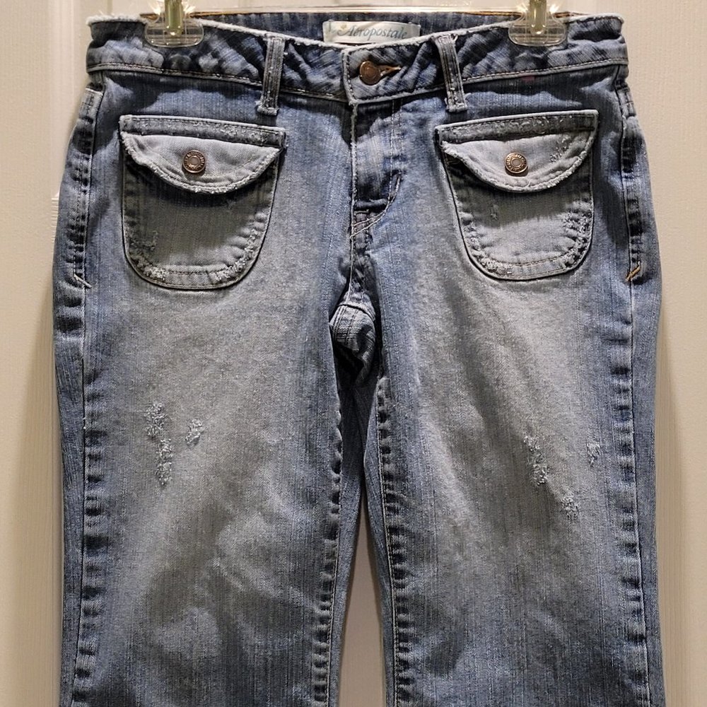 Aeropostale Ladies Juniors Light Wash Crop Denim Jeans sz. 5/6
